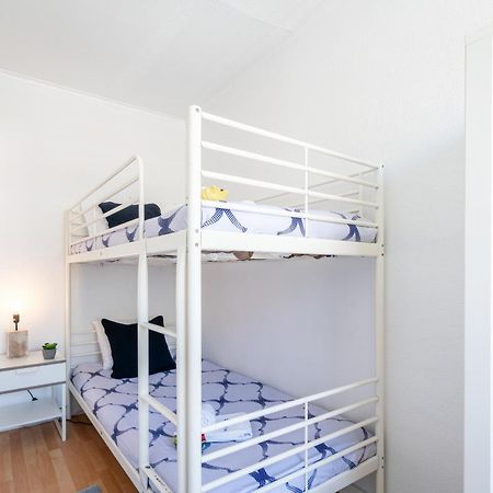 Host Wise - Large Flat W Terrace - Ace Location At Aliados Appartement Porto Buitenkant foto