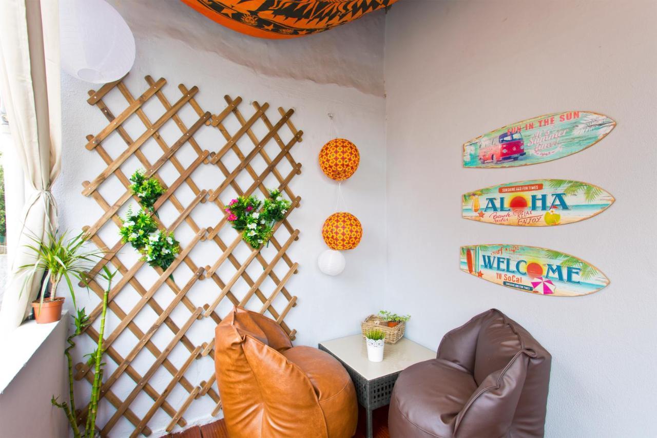 Host Wise - Large Flat W Terrace - Ace Location At Aliados Appartement Porto Buitenkant foto