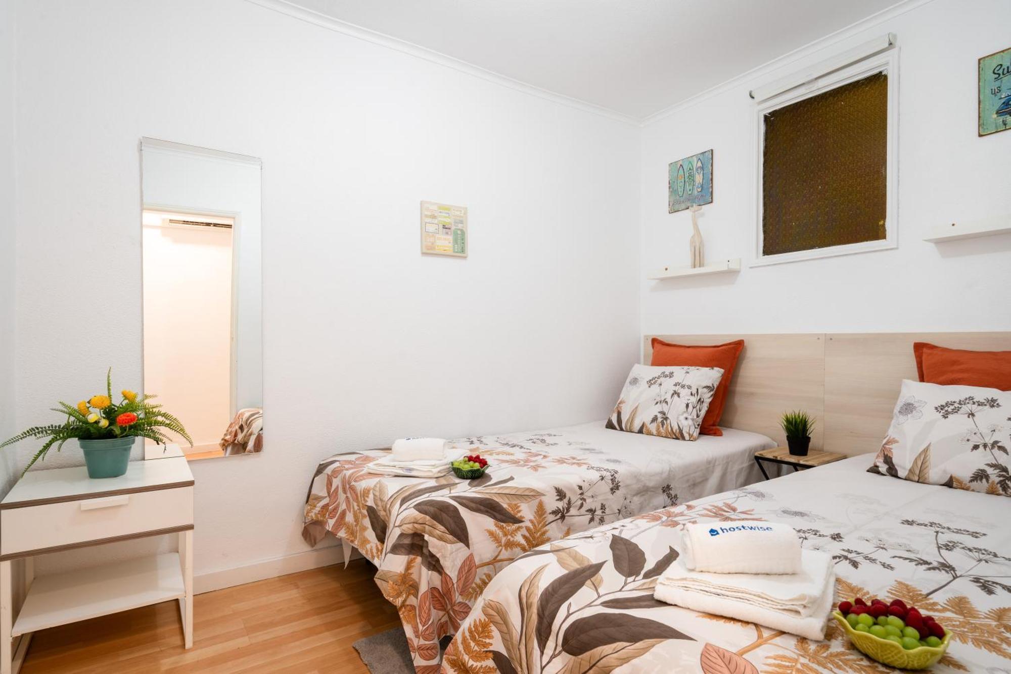 Host Wise - Large Flat W Terrace - Ace Location At Aliados Appartement Porto Buitenkant foto