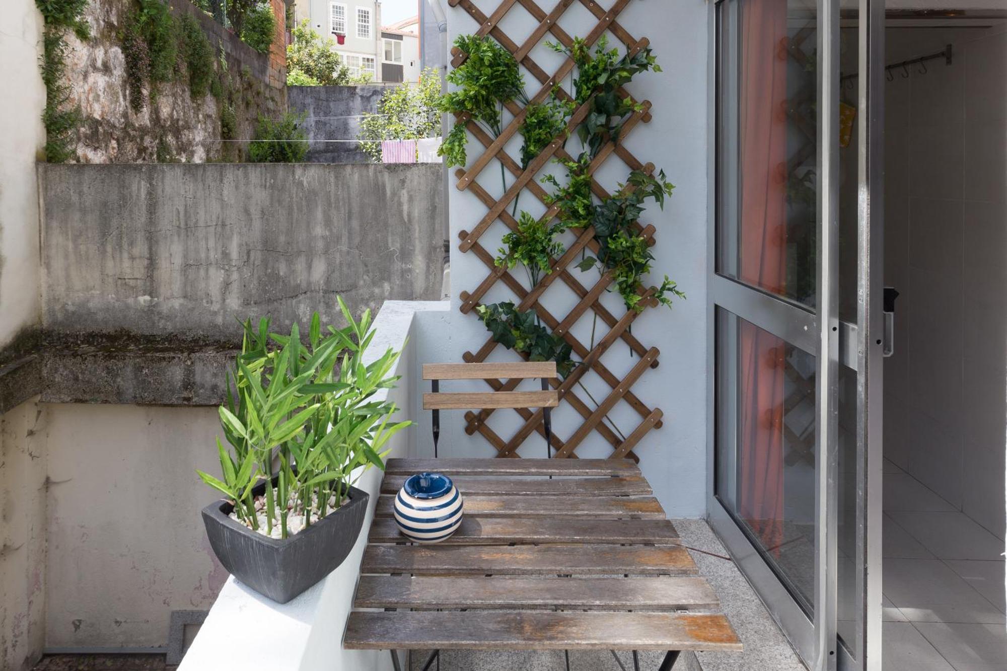 Host Wise - Large Flat W Terrace - Ace Location At Aliados Appartement Porto Buitenkant foto