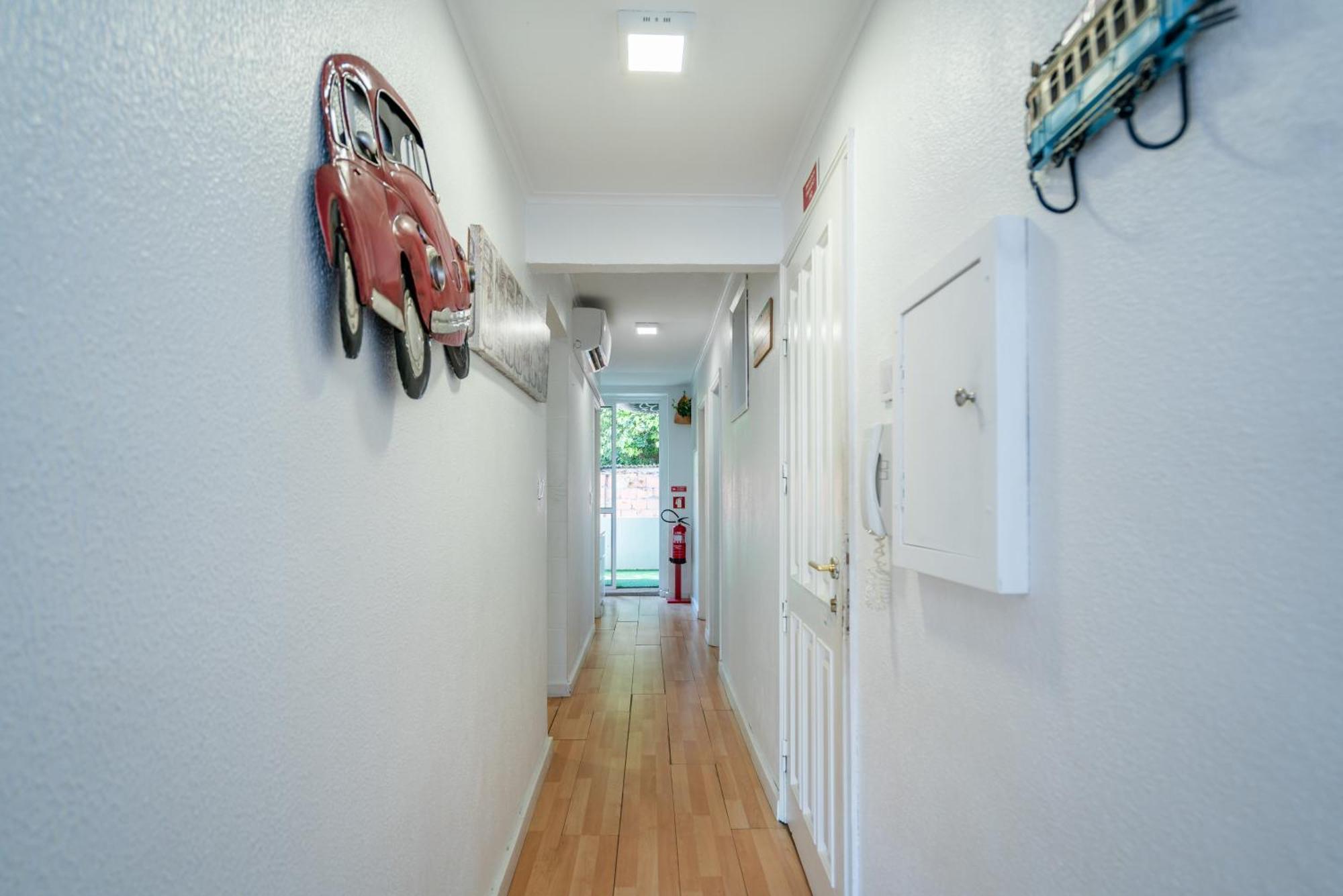 Host Wise - Large Flat W Terrace - Ace Location At Aliados Appartement Porto Kamer foto