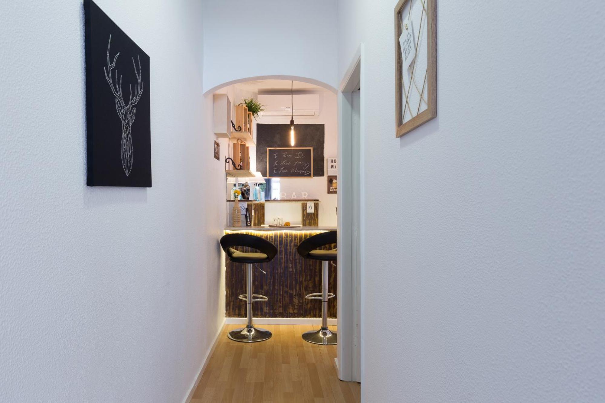 Host Wise - Large Flat W Terrace - Ace Location At Aliados Appartement Porto Kamer foto