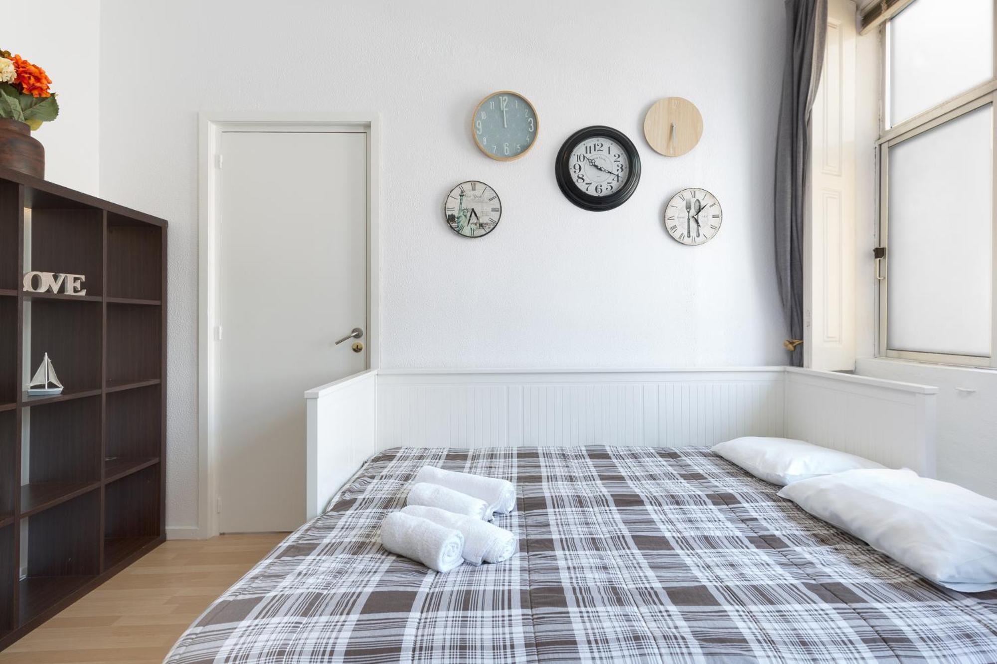 Host Wise - Large Flat W Terrace - Ace Location At Aliados Appartement Porto Kamer foto